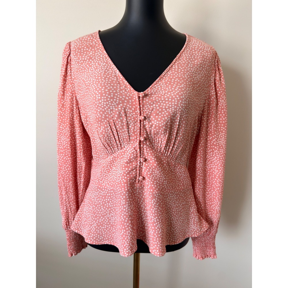 LOFT Coral Pink Polka Dot Peplum Blouse V-Neck Button Front Smocked Cuff Size 8